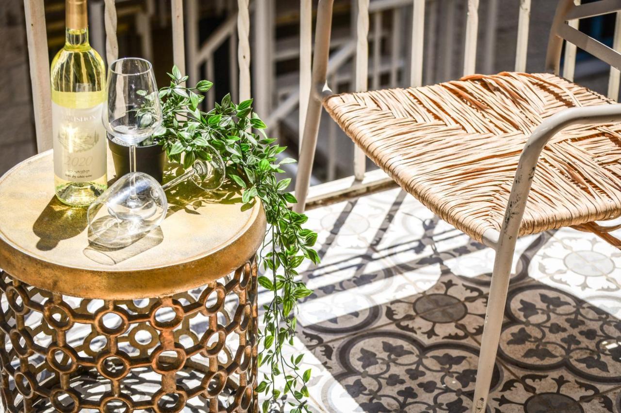 Mamila Pearl, Near Old City - Big Succah During The Holiday Jerusalém Exterior foto
